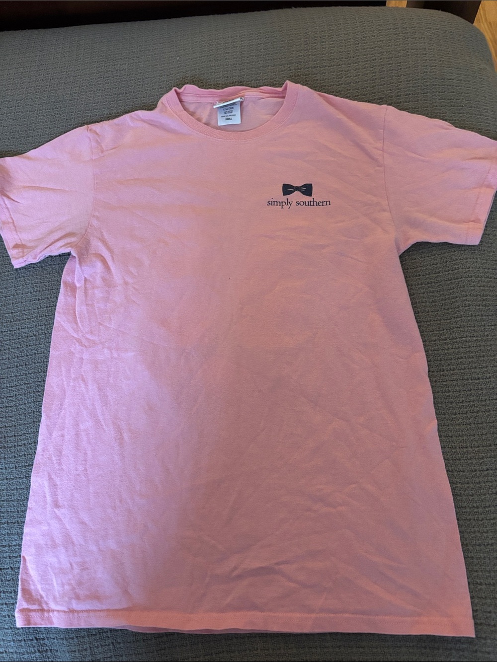 Simply Southern Light Pink Short Sleeve Tee with Bow Logo